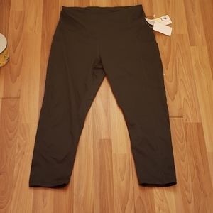 Z by Zella olive green cropped leggings